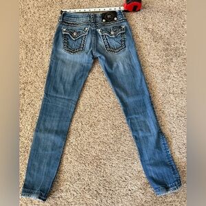 Miss Me embellished skinny jeans size 24 with embellished pockets. JE5014541L